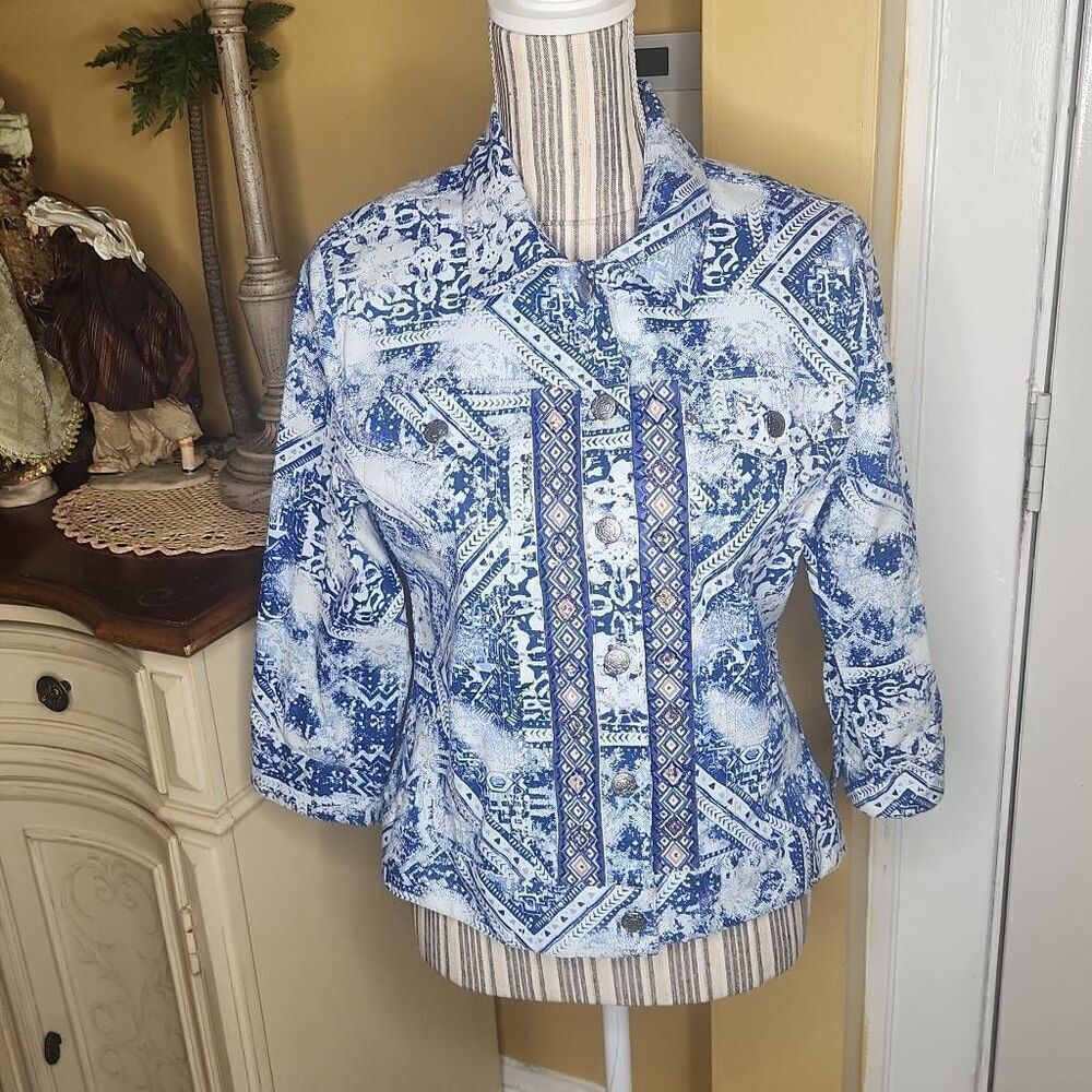 Mirror Image blue beaded rhinestone embellished cropped jean jacket Size M